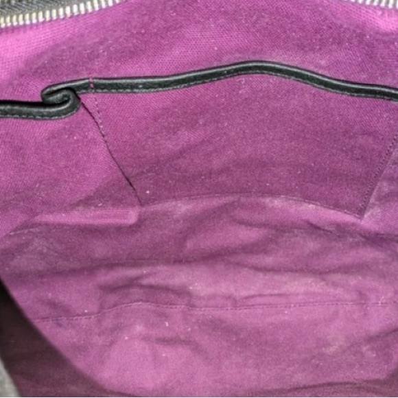 Burberry Black/White Nova Check Canvas And Leather Buckle Hobo - Picture 14 of 17